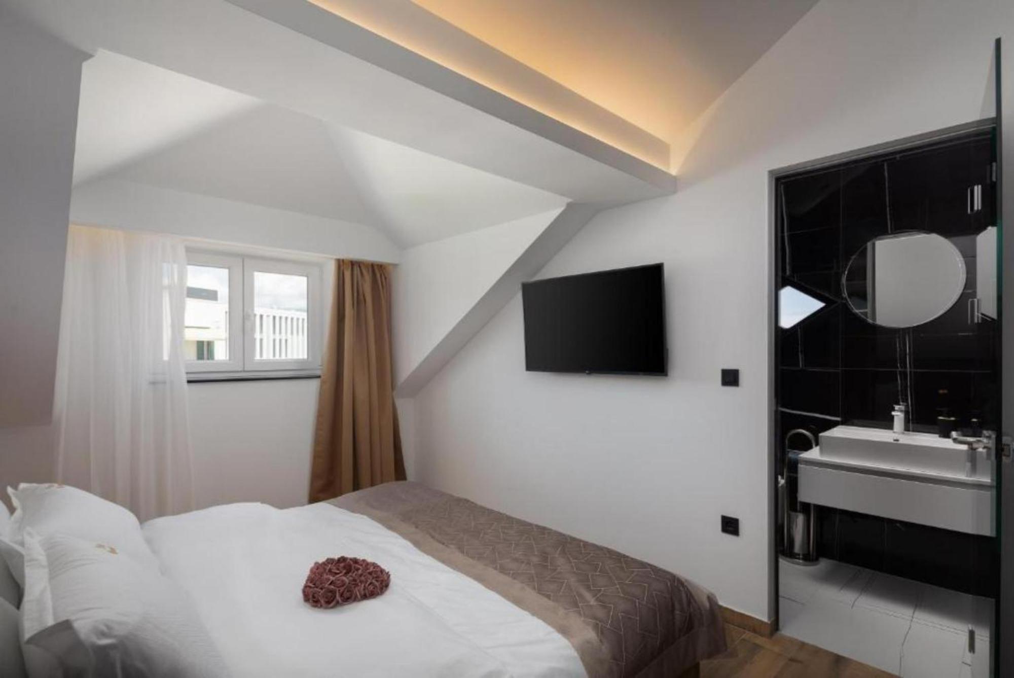 Top Rooms Split Buitenkant foto