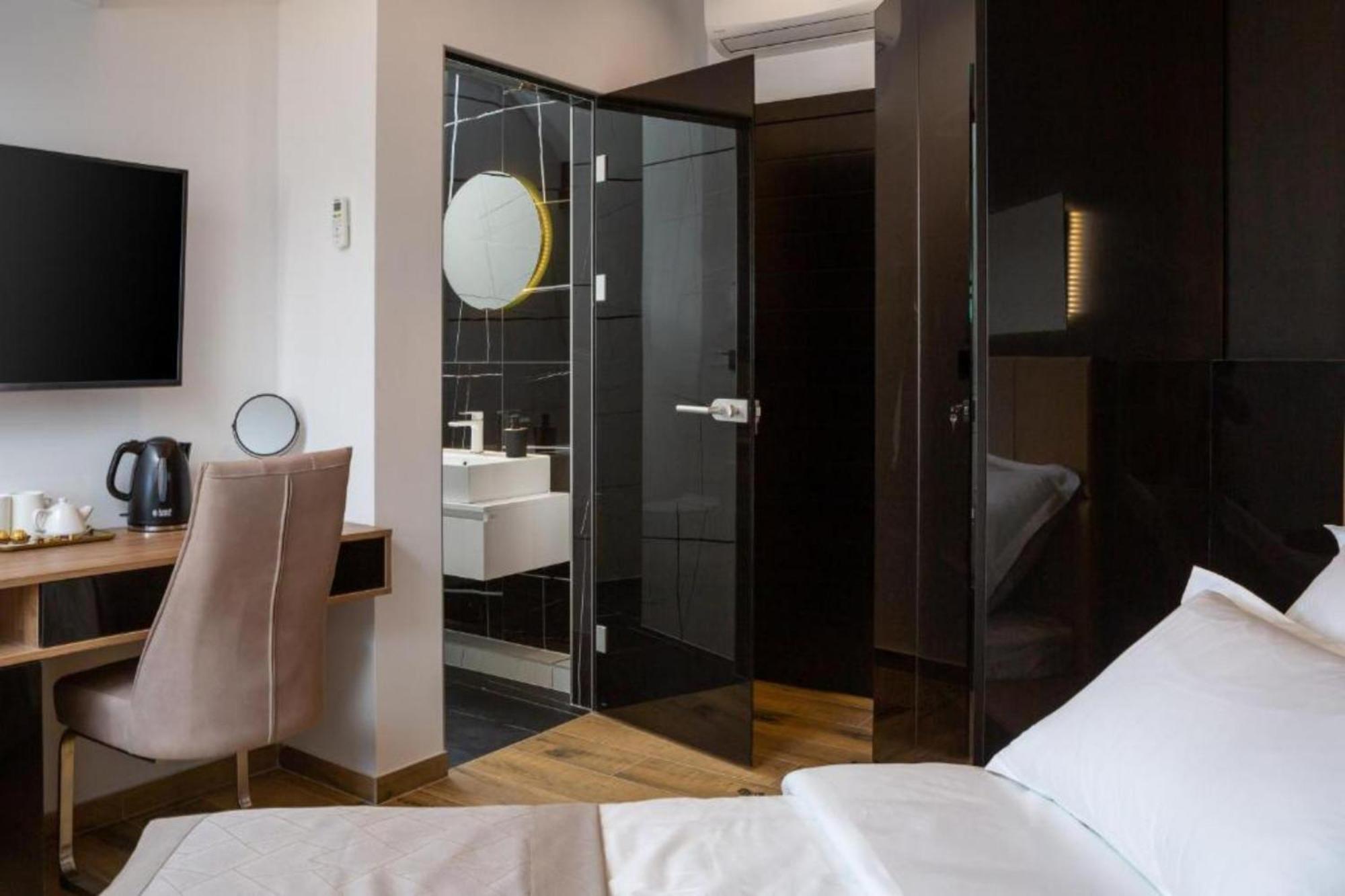 Top Rooms Split Buitenkant foto